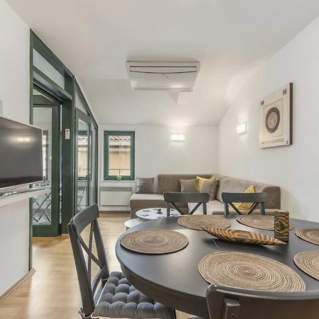 Apartment Matea Novigrad Istria Esterno foto