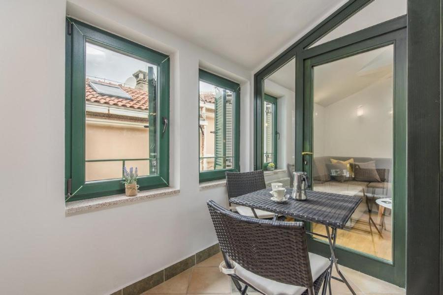 Apartment Matea Novigrad Istria Esterno foto